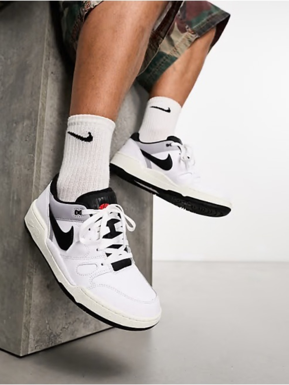 Nike Full Force Low sneakers White Black